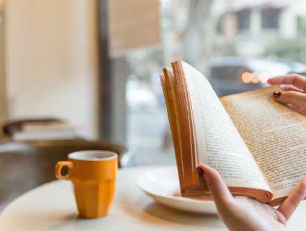 今天听到最温暖的一句话：把自己的优势发挥到极致就够了，不需要花太多时间在改善缺点，这个社会是会分工的啊，找到跟自己互补的团队就好。