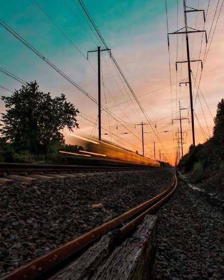 在长跑中，如果说有什么必须战胜的对手，那就是过去的自己。