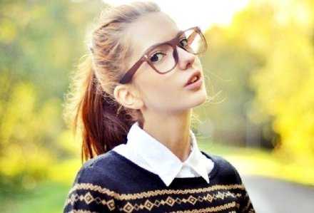 女人的一生——小时候淘气，长大了淘宝，工作了淘金，结婚了淘米，老了，淘汰。女人们，趁自己还年轻，赶紧折腾吧 。