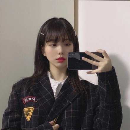 成熟一点吧 不要总试图用善良取悦别人 不要总是心软怕别人伤心难过 因为压根儿就没人想过你