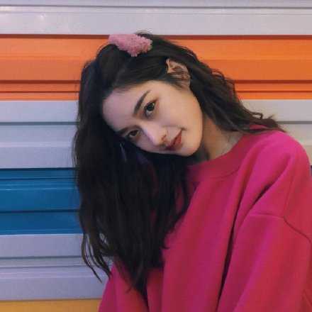 人与人之间关系都是始于五官 止于三观