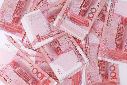 感觉年纪越大，越喜欢粉红色。