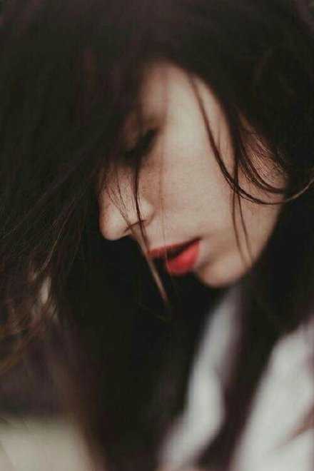 不知道从什么时候开始对你小心翼翼说话了 我记得我以前挺嚣张的