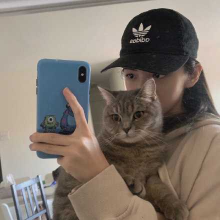 我不是内向 只是和你没熟到可以说话肆无忌惮的地步