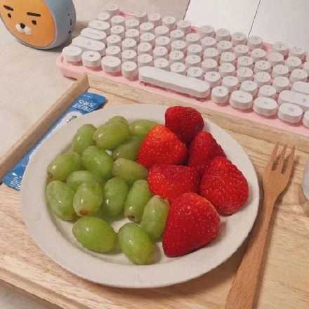 乱糟糟的世界里，我也希望能遇到属于我的光。